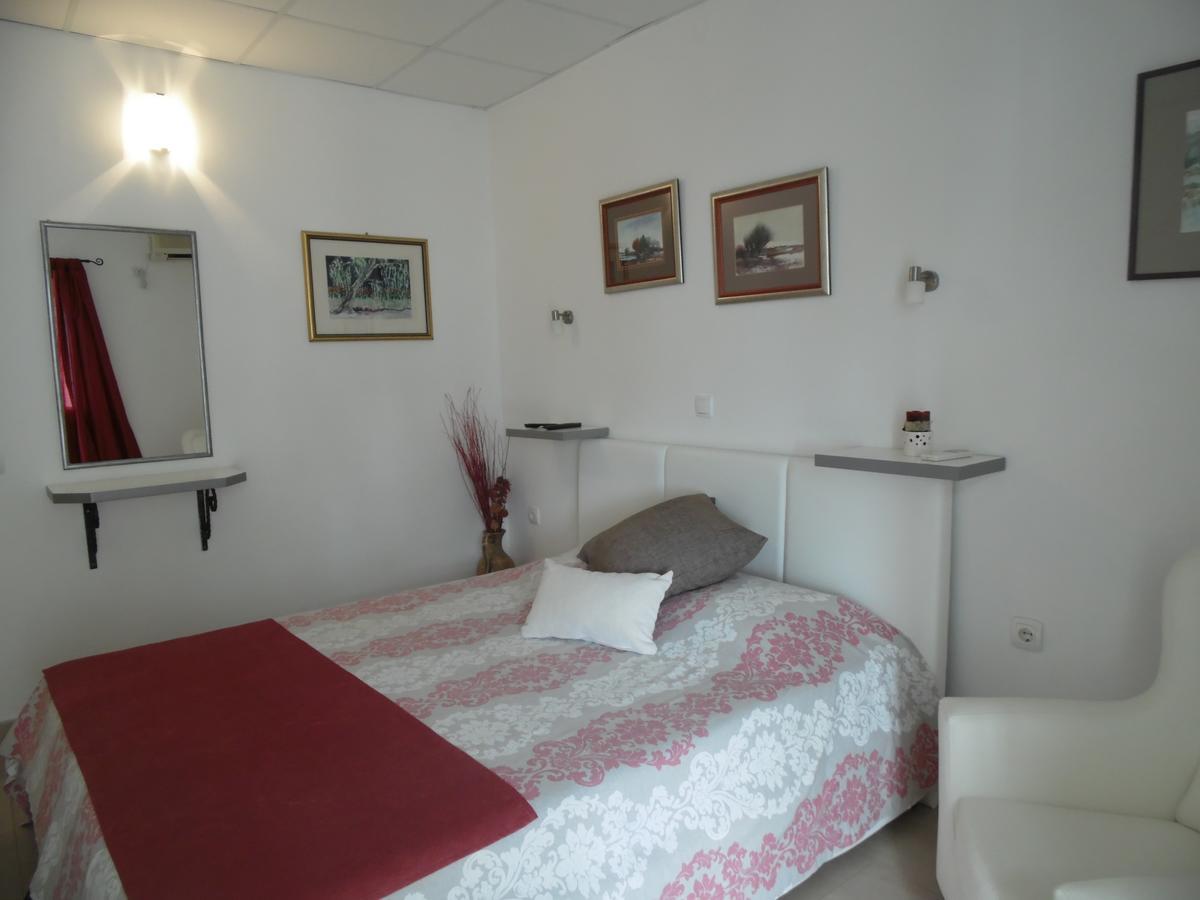 Apartments Slavica Jovanovic Sveti Stefan Eksteriør billede