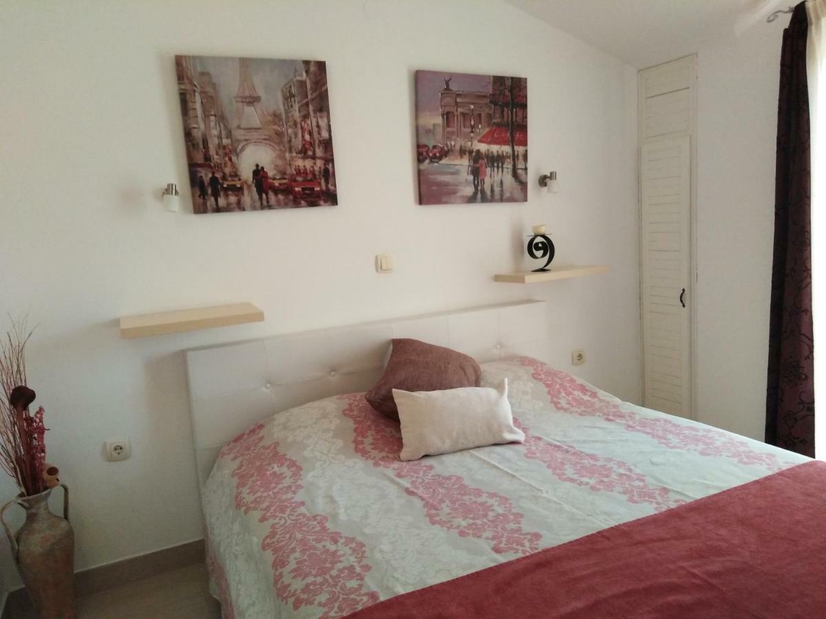 Apartments Slavica Jovanovic Sveti Stefan Eksteriør billede